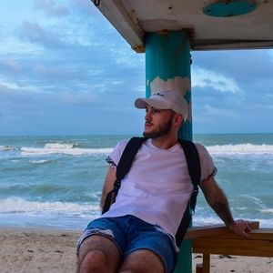 Meet your Posher, Mickey